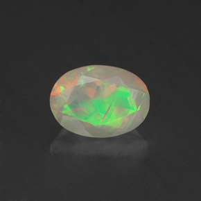 Opale naturale multicolore da 0,67 ct, trasparente, trasparente/traslucido