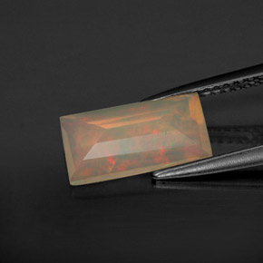 Opale multicolore naturale da 1,55 ct, trasparente, trasparente/traslucido