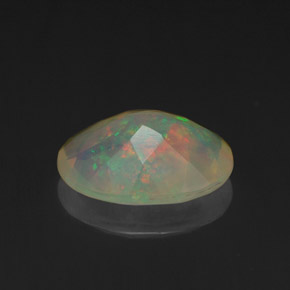 Opale naturale multicolore da 1,25 ct, taglio ovale, trasparente