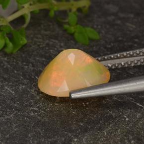 Opale naturale multicolore da 1,46 ct, taglio ovale, traslucido