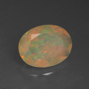 Opale naturale multicolore da 1,14 ct, taglio ovale, traslucido