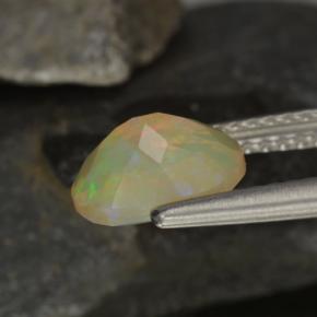 Opale naturale multicolore da 0,92 ct, taglio ovale, trasparente