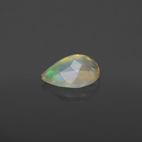 Opale naturale multicolore da 0,74 ct, taglio a pera, trasparente