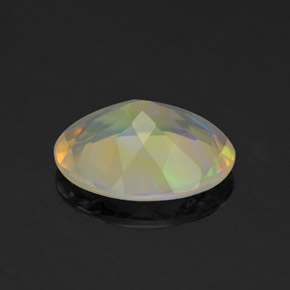 Opale naturale multicolore da 1,33 ct, taglio ovale, trasparente
