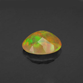 Opale naturale multicolore da 1,56 ct, taglio ovale, trasparente