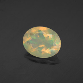 Opale naturale multicolore da 1,64 ct, taglio ovale, trasparente
