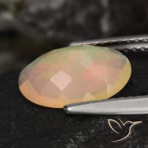 Opale Multicolore naturale da 1.46 ct, Ovale, Traslucido