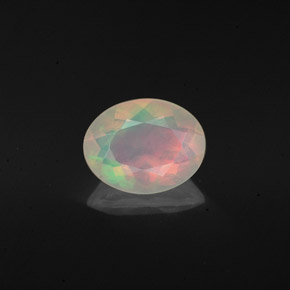 Opale naturale multicolore da 0,98 ct, taglio ovale, trasparente