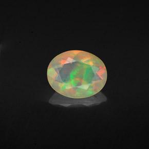 Opale naturale multicolore da 0,92 ct, taglio ovale, trasparente