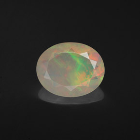 Opale naturale multicolore da 1,40 ct, taglio ovale, traslucido