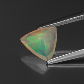 Opale naturale multicolore da 0,82 ct, trasparente, trasparente/traslucido