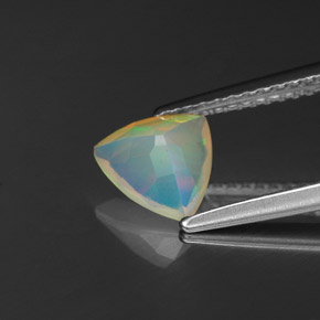 Opale naturale multicolore da 0,65 ct, trasparente, trasparente/traslucido