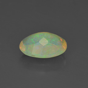 Opale naturale multicolore da 0,88 ct, taglio ovale, trasparente