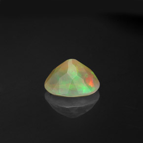 Opale naturale multicolore da 0,85 ct, trasparente, trasparente/traslucido