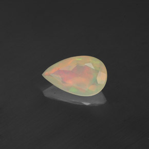 Opale naturale multicolore da 0,82 ct, trasparente, trasparente/traslucido