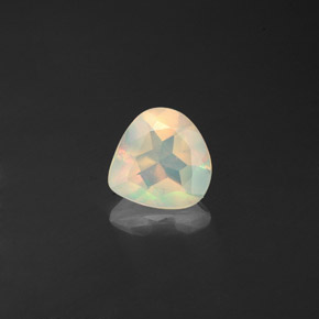 Opale naturale multicolore da 0,61 ct, trasparente, trasparente/traslucido