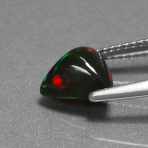 Opale Multicolore naturale da 1.06 ct, Taglio trillion, Opaco