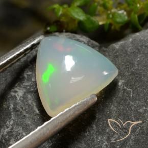 Opale Multicolore naturale da 0.85 ct, Taglio trillion, Trasparente