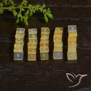 Gemme di Opale Multicolore naturale da 3.02 ct, Quadrato, Traslucido