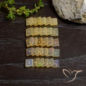 Gemme di Opale Multicolore naturale da 3.56 ct, Quadrato, Traslucido