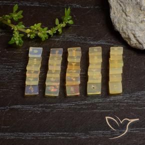 Gemme di Opale Multicolore naturale da 3.56 ct, Quadrato, Traslucido