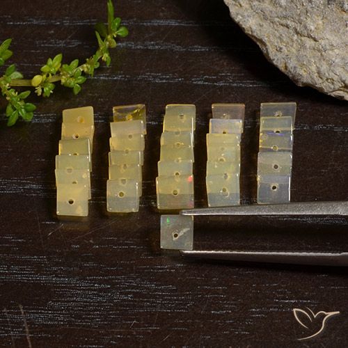 3.46ctw Naturale Multicolore Opale, Quadrato, Traslucido