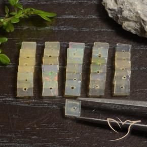 Gemme di Opale Multicolore naturale da 3.27 ct, Quadrato, Trasparente
