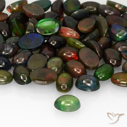 0.32ct Naturale Multicolore Opale, Ovale, Traslucido