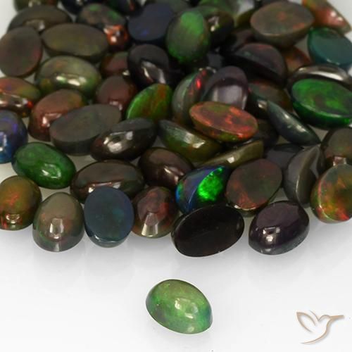 Opale Multicolore naturale da 0.32 ct, Ovale, Traslucido