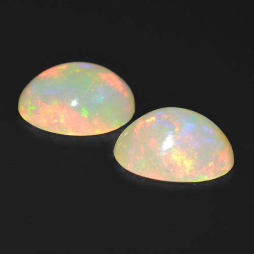 Gemme di opale multicolore naturale da 2,45 ct, taglio ovale, traslucido