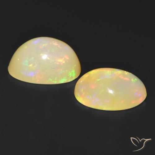 Gemme di Opale Multicolore naturale da 2.50 ct, Ovale, Traslucido