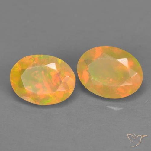 Gemme di Opale Multicolore naturale da 1.51 ct, Ovale, Traslucido