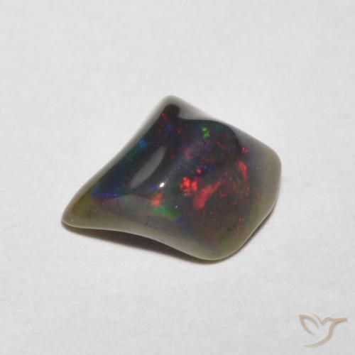 Opale Multicolore naturale da 0.90 ct, Taglio a fantasia, Traslucido