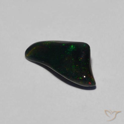 Opale Multicolore naturale da 0.57 ct, Taglio a fantasia, Traslucido