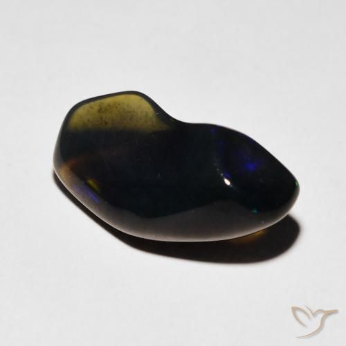 Opale Multicolore naturale da 2.38 ct, Taglio a fantasia, Traslucido
