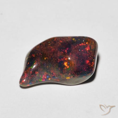 Opale Multicolore naturale da 1.63 ct, Taglio a fantasia, Traslucido