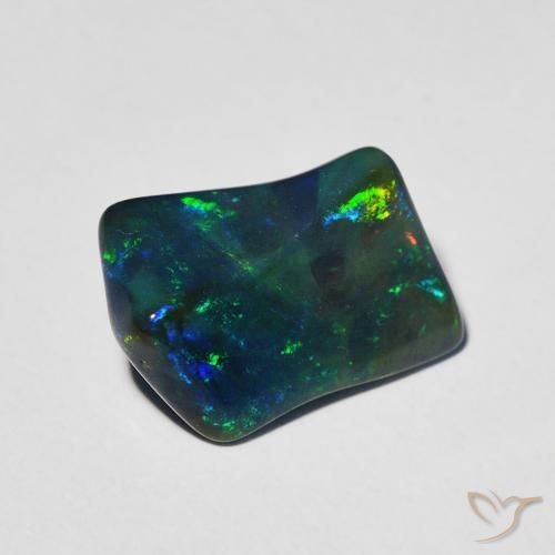 Opale Multicolore naturale da 1.97 ct, Taglio a fantasia, Traslucido
