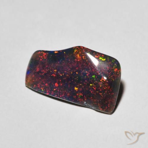 Opale Multicolore naturale da 1.02 ct, Taglio a fantasia, Traslucido