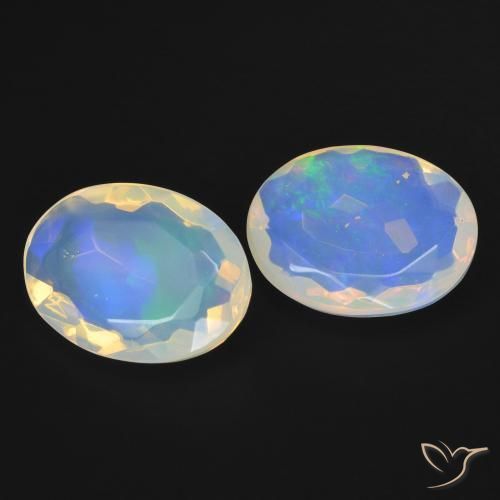 Gemme di Opale Multicolore naturale da 2.89 ct, Ovale, Trasparente