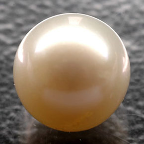 Perla Color crema naturale da 2.64 ct, Sfera, Opaco