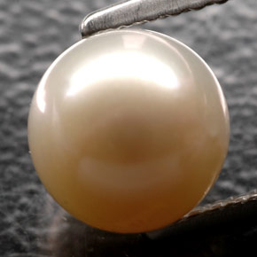 Perla Color crema naturale da 2.64 ct, Sfera, Opaco