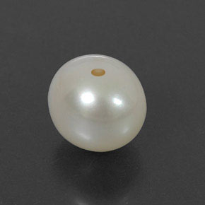 Perla Color crema naturale da 3.82 ct, Sfera, Opaco