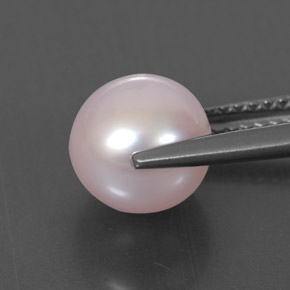 Perla naturale rosa da 3,60 ct, sfera / palla, opaco
