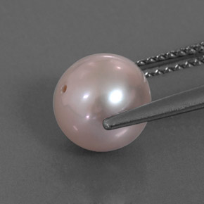 Perla naturale rosa da 3,35 ct, sfera / palla, opaco