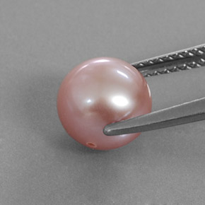Perla naturale rosa da 3,47 ct, sfera / palla, opaco