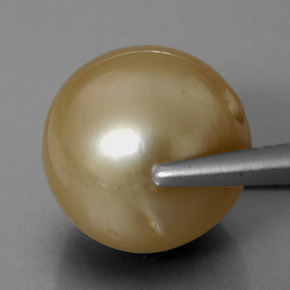 Perla naturale giallo da 13,97 ct, sfera / palla, opaco