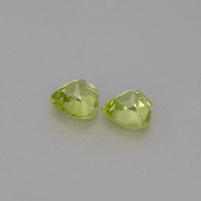 Peridoto naturale verde da  ct, a forma di cuore, VS