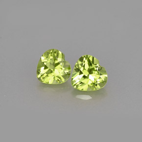 Peridoto naturale verde da  ct, a forma di cuore, VS