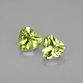 Peridoto naturale verde da  ct, a forma di cuore, VS