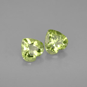 Peridoto naturale verde da  ct, a forma di cuore, VVS-VS